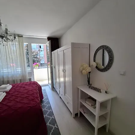 Ruby - Ideal Rest Spot After Exploring Apartman