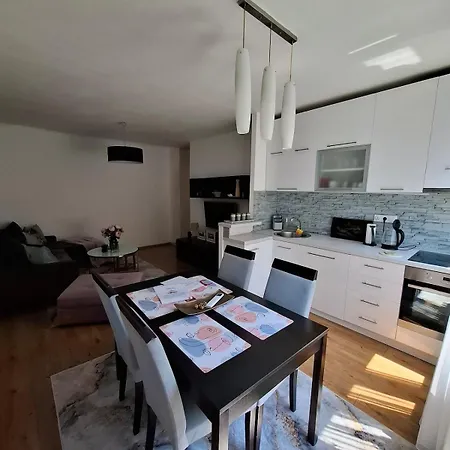 Apartman Ruby - Ideal Rest Spot After Exploring