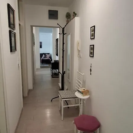 Ruby - Ideal Rest Spot After Exploring
