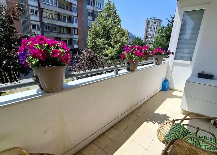 Ruby - Ideal Rest Spot After Exploring * サラエヴォ